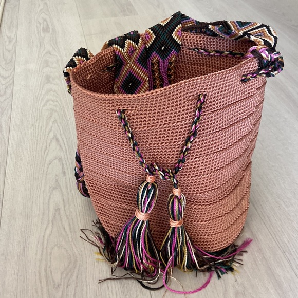 Handmade bucket bags: green, coral, black - Picture 3 of 3